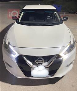 Nissan Maxima